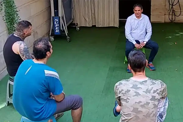 کمپ ترک اعتیاد رهایی شرق